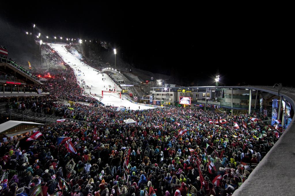 Appartement Charly Kahr And Family, Ski-In & Ski-Out Schladming Εξωτερικό φωτογραφία